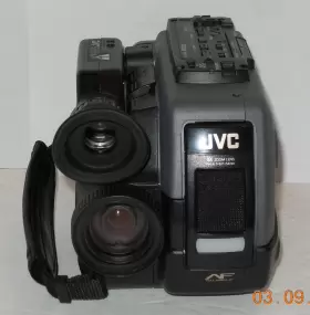 Gr-ax5 Jvc Compact Vhs Video Movie Camera Camcorder Parts Or Repair #2