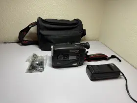 Gr-ax650u Jvc Compact Vhs Video Camcorder Charger Adapter Bag Cords Cassett