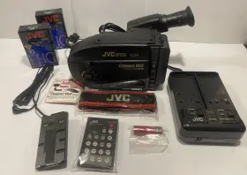 Gr-ax70 Jvc Video Movie 12x Compact Vhs Recorder. Package Bundle. Tested