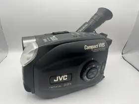 Gr-ax730u Jvc Compact Vhs Gr-ax730 With Charger Remote Bag Tested Works Read Description