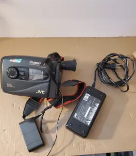 Gr-ax73ou Jvc Compact Vhs Camcorder. Read Description For Parts Or Repair