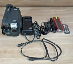 Gr-ax74 Jvc Compact Vhs Vhsc Video Camera - Bag Remote Charger And Battery #2