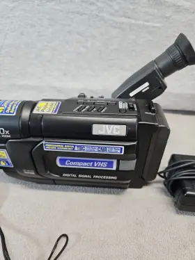 Gr-ax760 Jvc Compact Vhs 400x Zoom Camcorder B12 #3