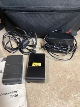 Gr-ax820u Jvc Gr-ax820 Compact Vhs Camcorder Two Batteries Case Charger- Tested #3