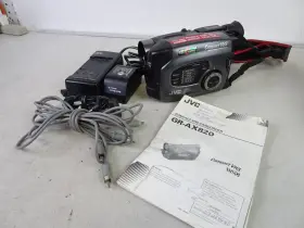 Gr-ax820u Jvc Compact Vhs Camcorder Tested And Works Great