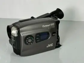 Gr-ax900 Jvc Camcorder Bundle Cords Charger Remote New Tapes No Battery #3