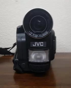 Gr-axm225u Jvc Compact Vhs Camcorder Gr-axm225 Vhs-c Battery Charger Cassette Adapter #3