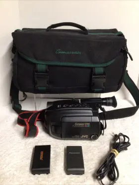 Gr-axm25u Jvc Compact Vhs Camcorder 36x Digital Zoom With Bag Straps And Batteries