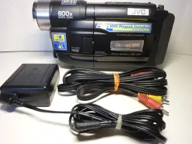 Gr-axm341 Jvc Vhsc Video Camcorder Bundle With Power Supply And A/v Cables Mint