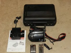 Gr-ax70u Jvc Gr-az70u Videomovie Compact Vhs Camcorder Vhs-c Tested Works