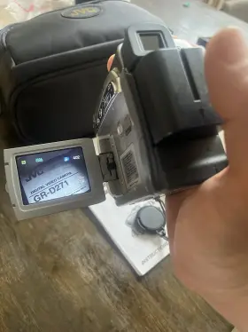 Gr-d271 Jvc Camcorder Tested Working With Case Remote Charger Tape