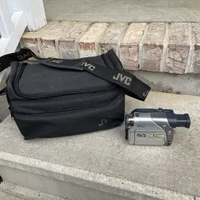 Gr-d32u Jvc Digital Video Camera 16x Optical Zoom Clean #2