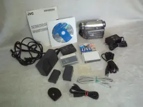 Gr-d77ou Jvc Digital Video Camera Camcorder Bundle As Is See Description