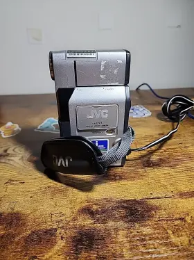 Gr-dv3 Jvc Digital Video Camera Untested