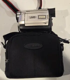Gr-dvl-307u Jvc Gr-dvl307u Model 250x Digital Zoom Camcorder With Charger Tested Works