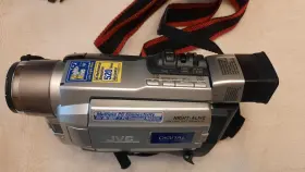 Gr-dvl315 Jvc Digital Video Camera #2