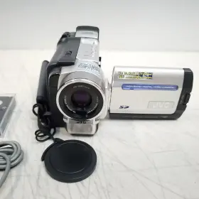 Gr-dvl720u Jvc Minidv Camcorder 700x Digital Zoom Model #2