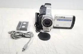 Gr-dvl720u Jvc Minidv Camcorder 700x Digital Zoom Model