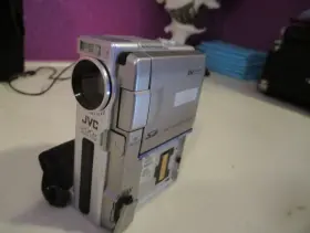 Gr-dvm75u Jvc Mini Dv Camcorder Digital Video Camera