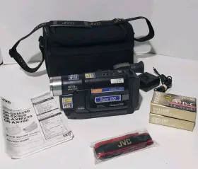 Gr-sx860u Jvc Compact Camcorder Super Vhs Oem Charger Battery And Bag Tested