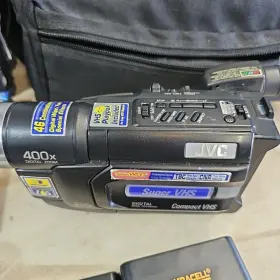 Gr-sx960 Jvc Compact Camcorder Super Vhs Converter 4 Battery Bag Untested #2