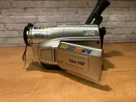 Gr-sxm250u Jvc Compact Handheld Vhs Camcorder Video Camera Only Works Tested