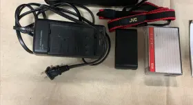 Gr-sxm38us Jvc Gr-sxm38 Camcorder Includes Case Battery Charger Blank Tape #2