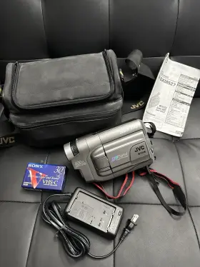 Gr-sxm527u Jvc Compact Svhs-c Video Camcorder Bundle Tested And Working A