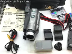 Gr-sxm720u Jvc Super Vhs Camcorder Video Camera W. Bag And Accessories Untested #3