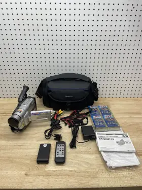Gr-sxm745u Jvc Compact Svhs Camcorder With 2 Batteries Tapes Remote And More