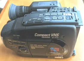 Gr-ax75 Jvc Grax75 Working Compact Vhs-c Camcorder In Excellent Cosmetic Condition