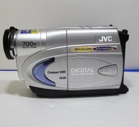 Gr-ax890u Jvc Gx-a890u Gr-ax890u- Vhs Compact Camcorder- Video Camera- Untested- No Battery