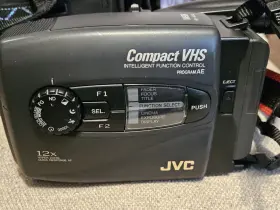Gr-ax210u Jvc Gx-ax210u Vhs Vhs-c Camcorder Model With Case Tested Works Vintage Video Camera #2