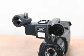 Gy-hd250chu Jvc 1/3 Inch 3-ccd Professional Hdv Camcorder Cg01ckw #2
