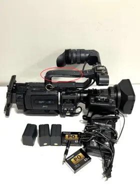 Th16x5.5brmu Jvc Gy-hm100 Hd Pro Camcorder With Fujinon Lens