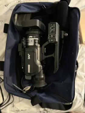 Gy-hm100u Jvc Camcorder