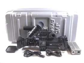 Gy-hm850u Jvc Prohd Camcorder With Fujinon 17x Hd Lens - Low Hours
