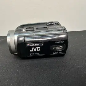 Gz-hd40u Jvc Hd Everio 120gb Hard Disk Camcorder Bundle #2