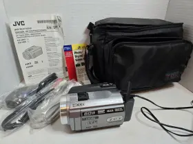 Gz-hd5u Jvc Gz-hd6u Everio 3ccd 60gb Hard Disk Drive Hd Camcorder Working Remote