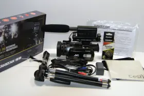 Gz-hd7u Jvc Everio 3ccd 60gb Hard Disk Drive Hd Camcorder Bundle Tested