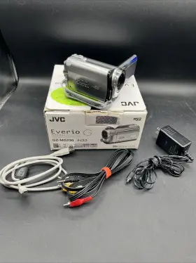 Gz-mg230us Jvc Everio Gz-mg230u Digital Hybrid Micro Sd 30gb Hard Disk Camcorder Tested