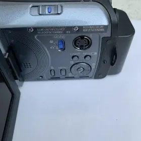 Gz-mg35u Jvc Gz Mg35u Everio 30gb Hdd Digital Media Camcorder With Battery - No Charger #3