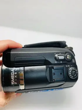 Gz-mg555u Jvc Everio Camcorder Hdd With Battery #3