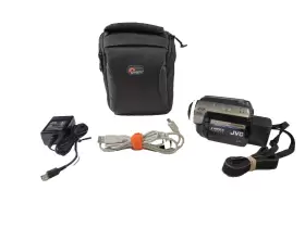 Gz-mg70u Jvc Everio Gz-mg70 30gb Hard Disk Camcorder With 10x Optical Zoom Bundle