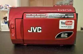 Gz-ms100ru Jvc Everio Red Lcd Screen Dual Memory 40x Zoom Camcorder 4gb Sd Card