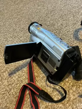 Sxm755u Jvc Camcorder With Bag Charger Battery #2