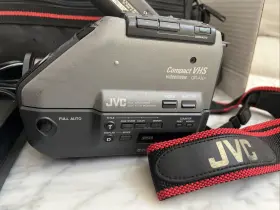 Yu30407d Jvc Gr-ax7 Vhs Camcorder With Accessories And Carrying Case #2
