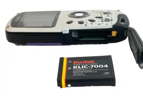 1442102 Kodak Zx3 Play Sport Pocket Video Camera 1080p 10 Ft Waterproof Parts Only Read #3