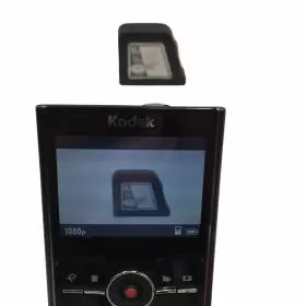 8030777 Kodak Zi8 Hd 1080p High-definition Pocket Video Camera With Battery And 4gb Sd Card #2