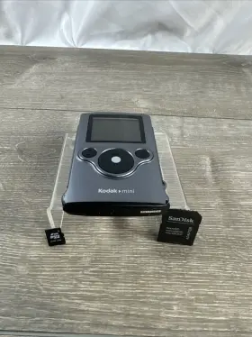 8318867 Kodak Zm1 Waterproof Mini Digital Video Camera Gray Tested Working 2gb Sd